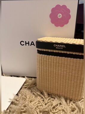 CHANEL Beige Woven Cosmetic Case with Black Trim